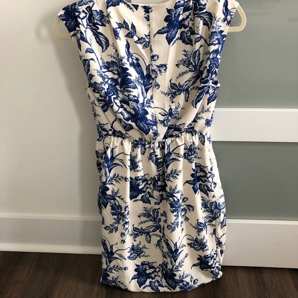 Express Women's Blue Floral Wrap Front Dress X-Small - Picture 4 of 4